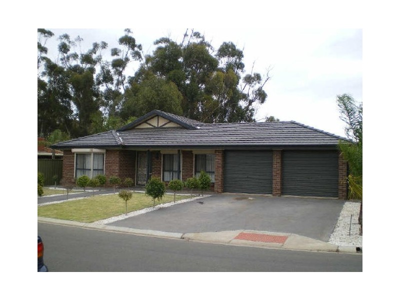 8 Gluford Court, Andrews Farm SA 5114