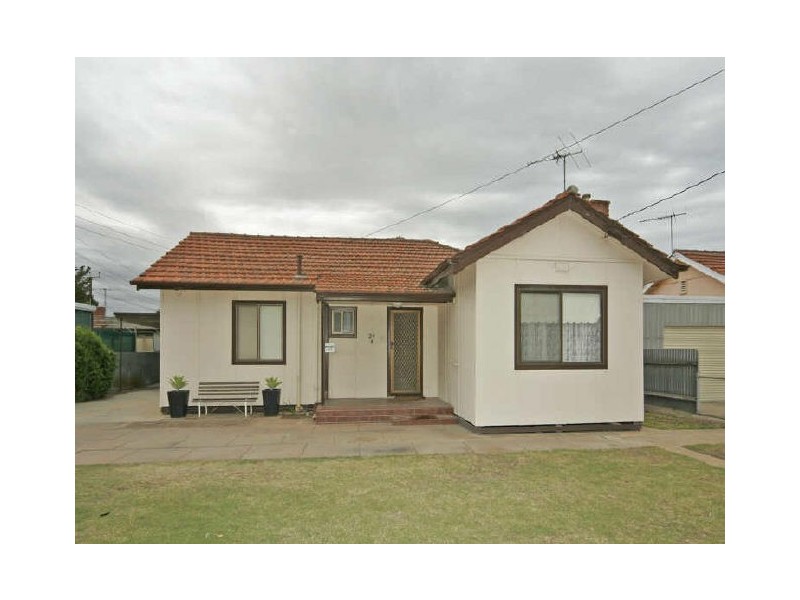 24 Solvay Road, Taperoo SA 5017