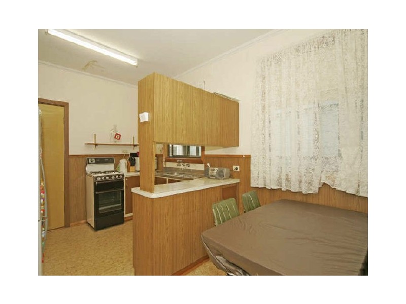 24 Solvay Road, Taperoo SA 5017