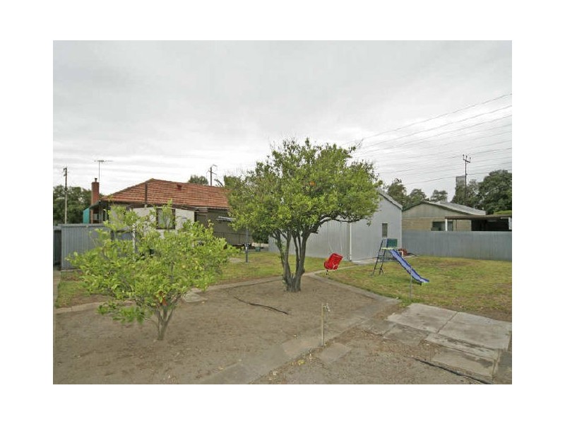 24 Solvay Road, Taperoo SA 5017