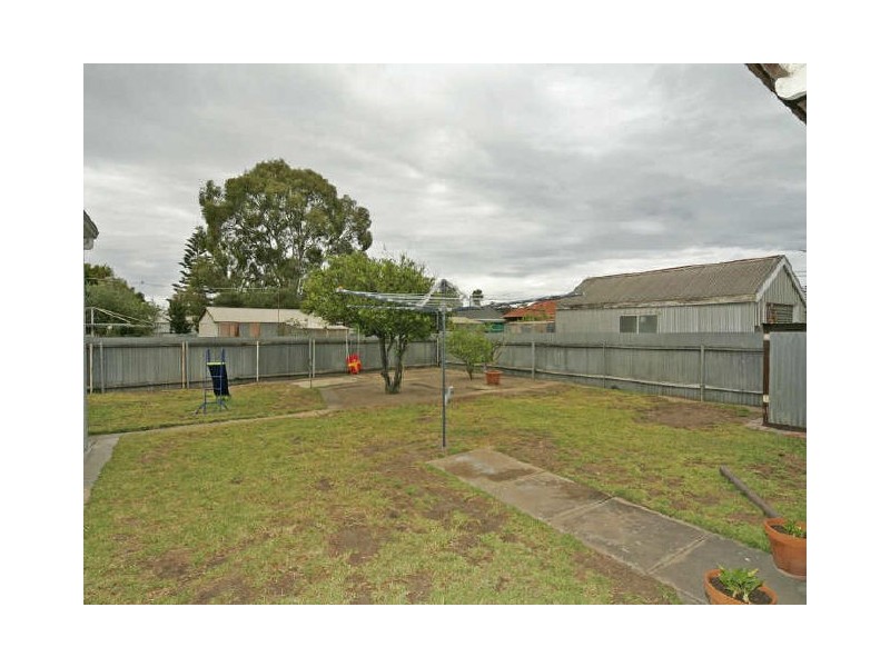 24 Solvay Road, Taperoo SA 5017