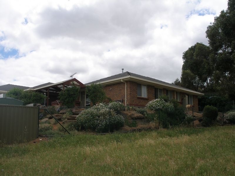 8 Hammond Close, Hillbank SA 5112