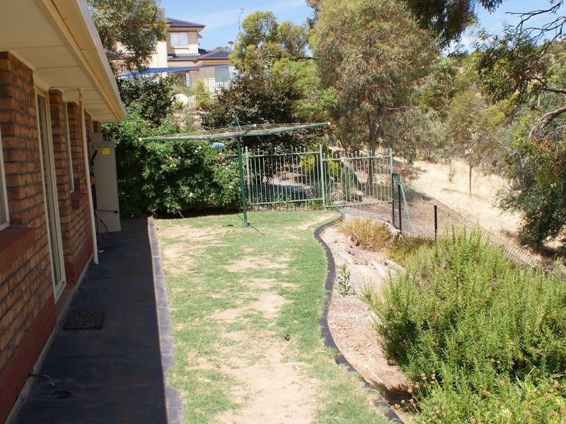 8 Hammond Close, Hillbank SA 5112