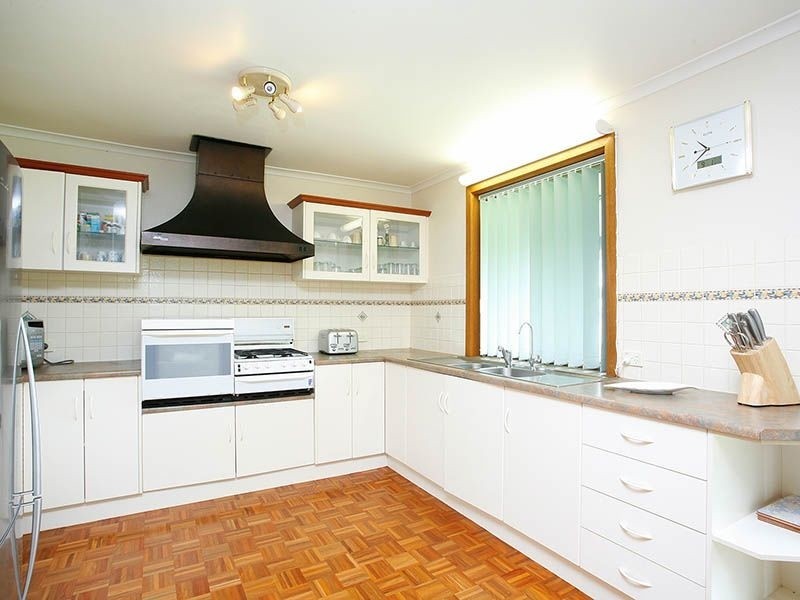 16 Galleon Drive, Paralowie SA 5108