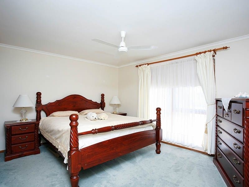 16 Galleon Drive, Paralowie SA 5108