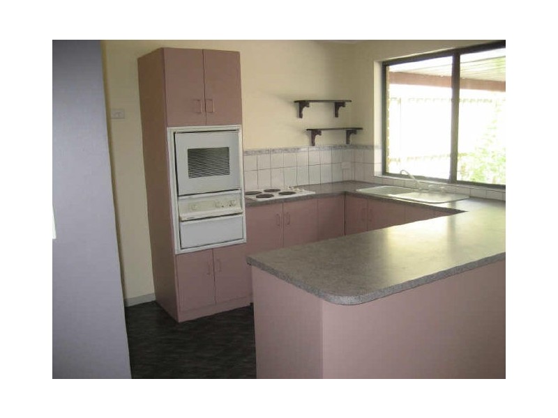 5 Pacific Boulevard, Hillbank SA 5112