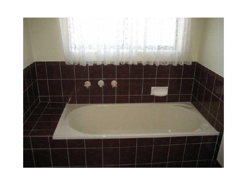 5 Pacific Boulevard, Hillbank SA 5112