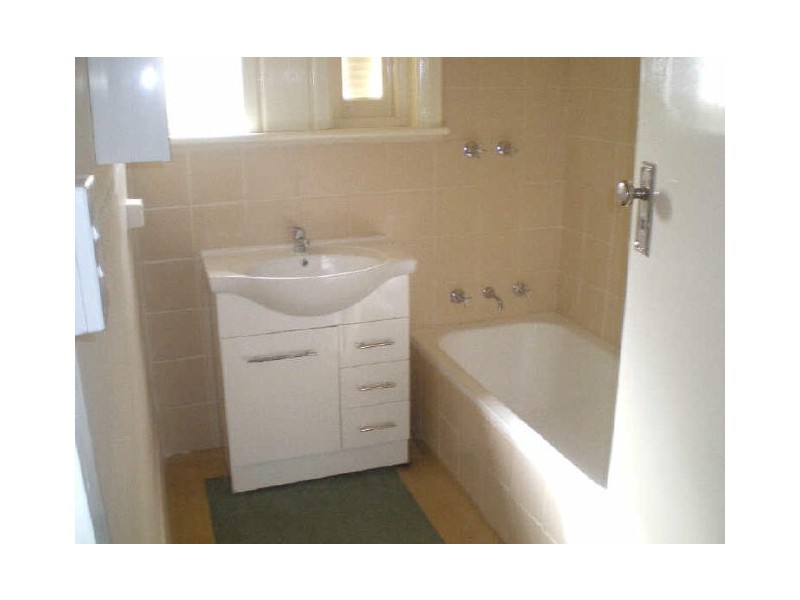 2 MINES, Campbelltown SA 5074