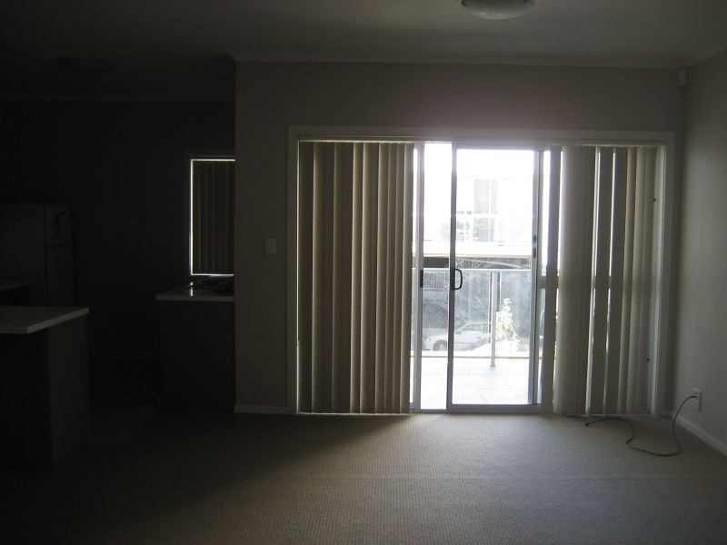 122/6-18 Metro Parade, Mawson Lakes SA 5095