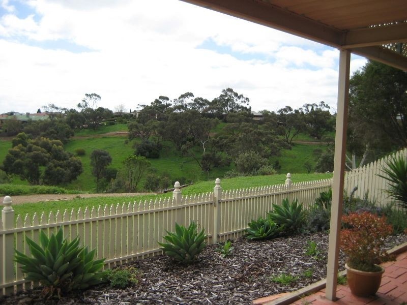 2 Ackland Court, Wynn Vale SA 5127