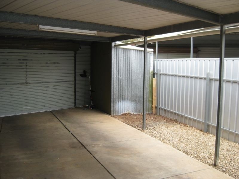 4 Joel Crescent, Elizabeth Vale SA 5112