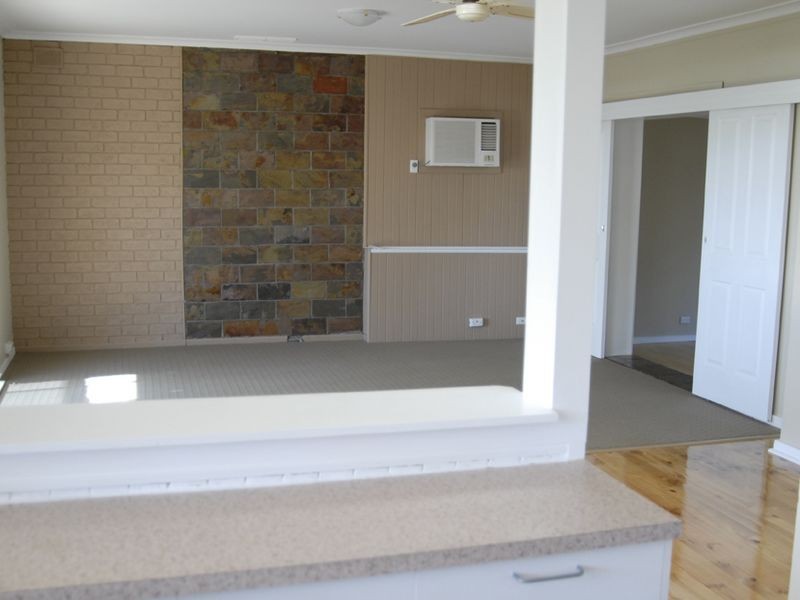 35 Daphne Street, Salisbury East SA 5109