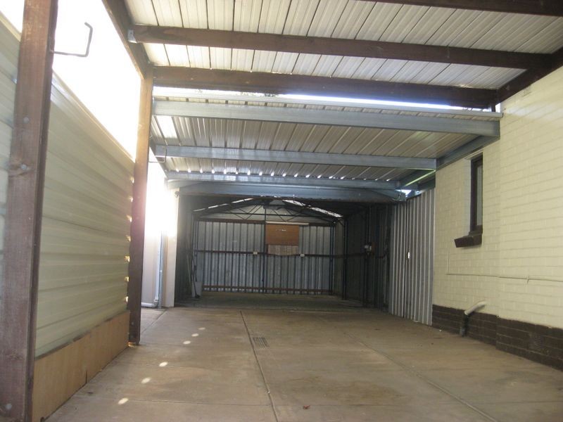 16 Halsey Road, Elizabeth East SA 5112