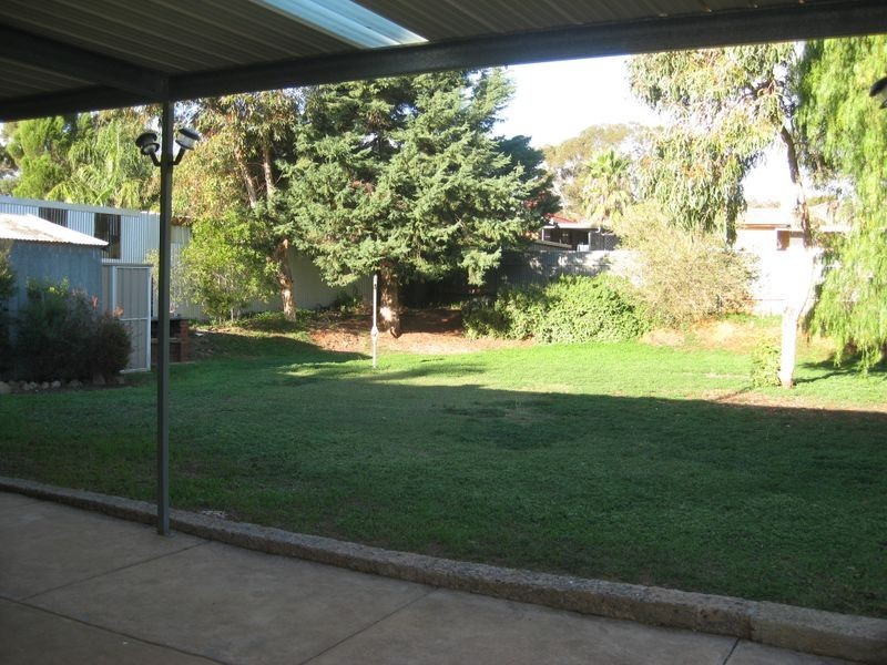 16 Halsey Road, Elizabeth East SA 5112