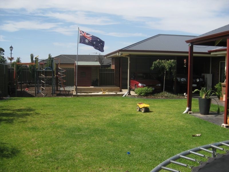 2 Trinity Court, Andrews Farm SA 5114