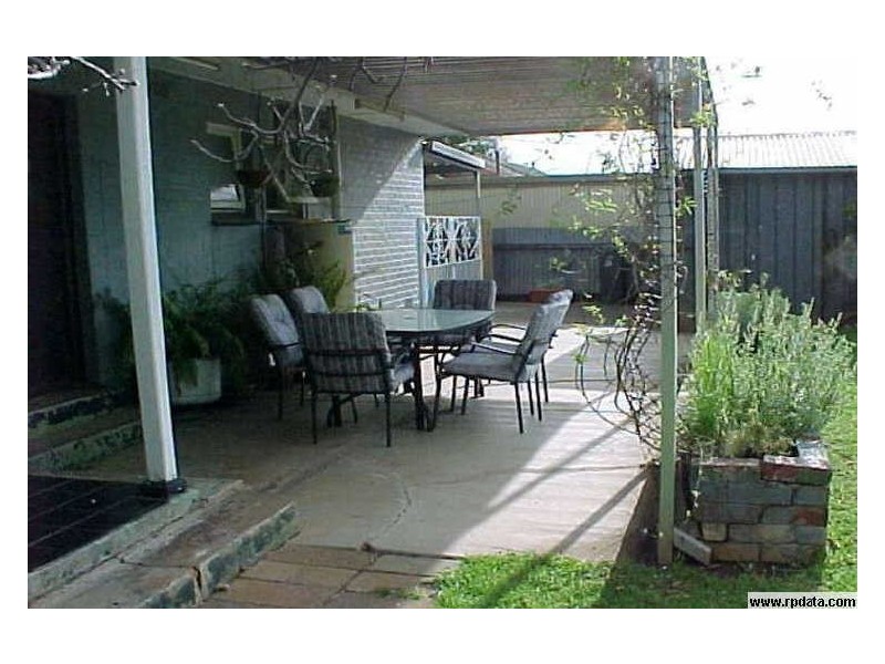 21 St Leonard Crescent, Elizabeth Downs SA 5113