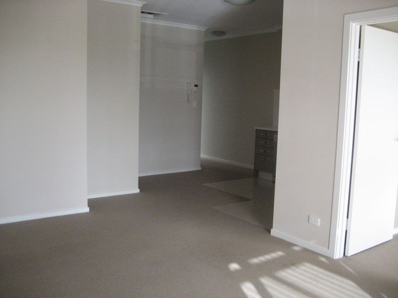 207/6-18 Metro Parade, Mawson Lakes SA 5095