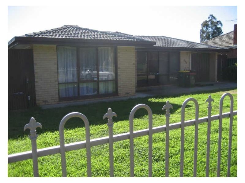 241 Hogarth Road, Elizabeth Grove SA 5112