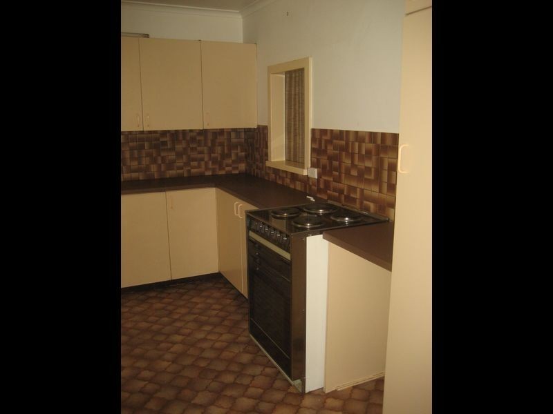 241 Hogarth Road, Elizabeth Grove SA 5112