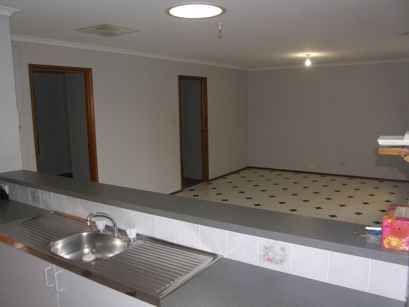 54 Beadell Street, Burton SA 5110