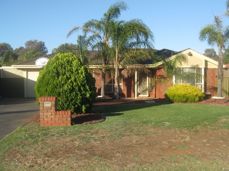 15 Hillier Court, Andrews Farm SA 5114