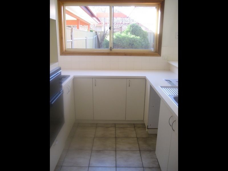 2 Hughes Street, Andrews Farm SA 5114