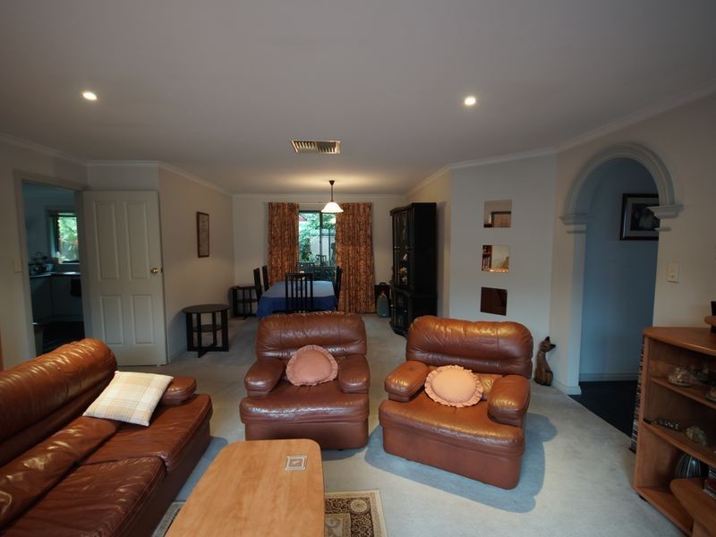 30 Cambridge Terrace, Hillbank SA 5112