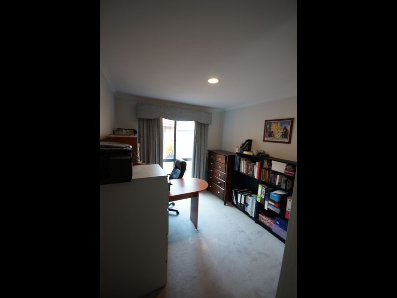 30 Cambridge Terrace, Hillbank SA 5112