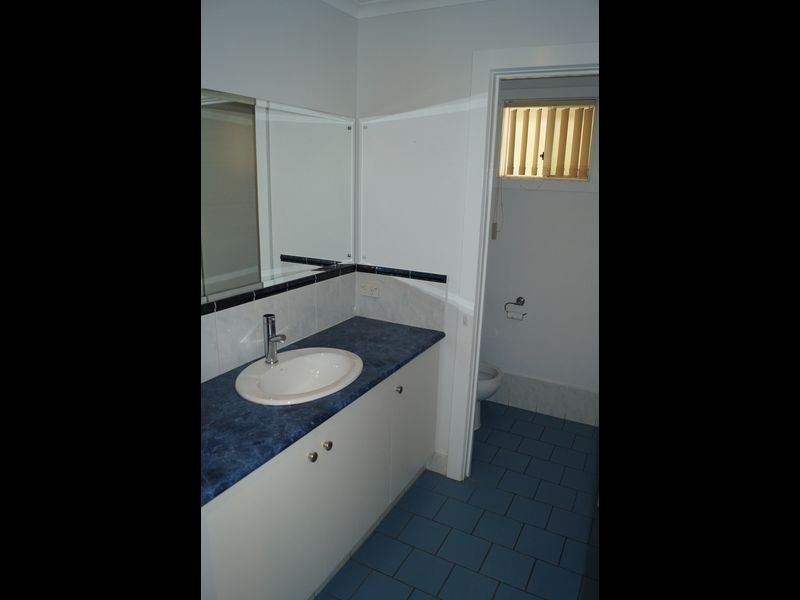 8 Whitelaws Court, Angle Vale SA 5117