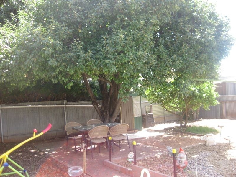 32 Prunus Avenue, Elizabeth Vale SA 5112
