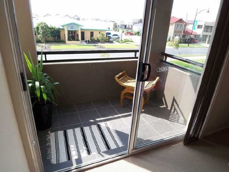 6/7 Banrock Place, Mawson Lakes SA 5095