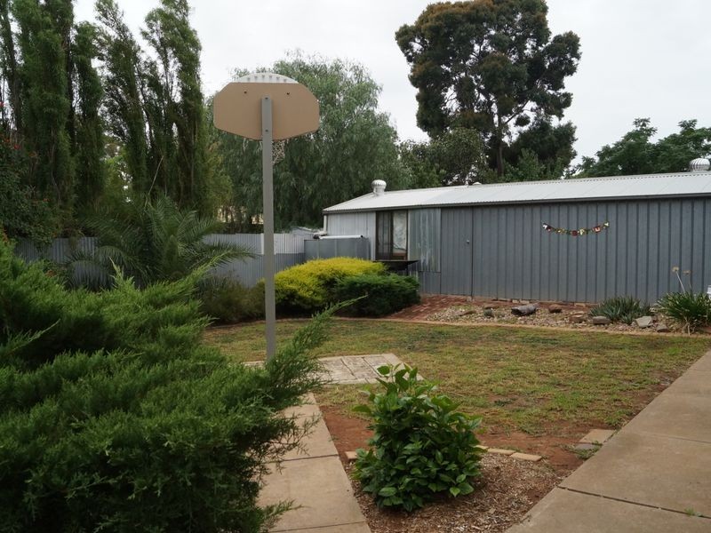 50 Grenadier Road, Elizabeth East SA 5112