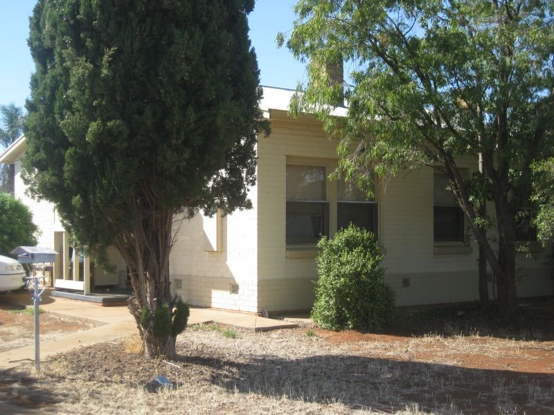 2 Dayman Street, Elizabeth Park SA 5113