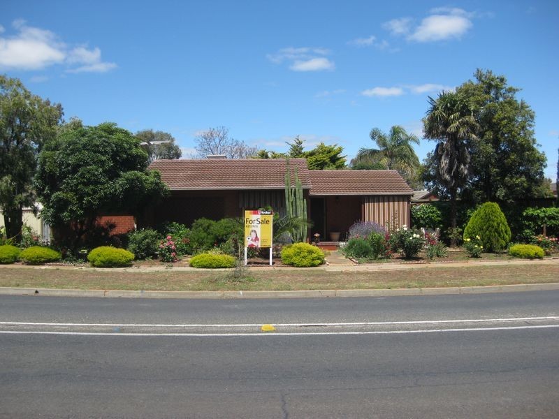 4 Maltarra Road, Munno Para SA 5115