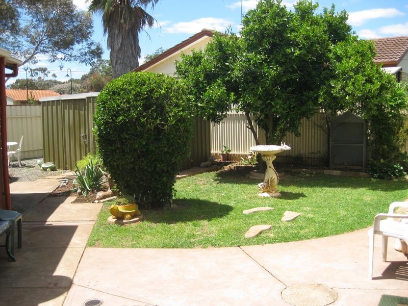 4 Maltarra Road, Munno Para SA 5115