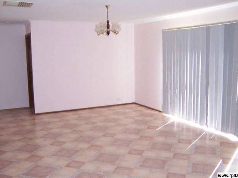 10 Haywood Close, Andrews Farm SA 5114