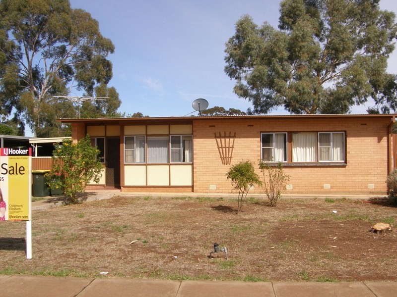 15 Greenwood Crescent, Smithfield Plains SA 5114