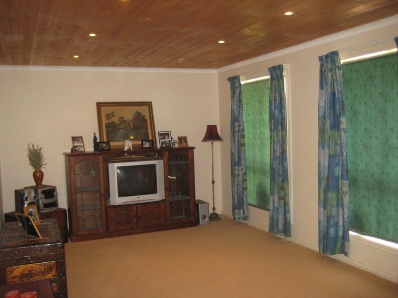 18 Harvest Court, Andrews Farm SA 5114