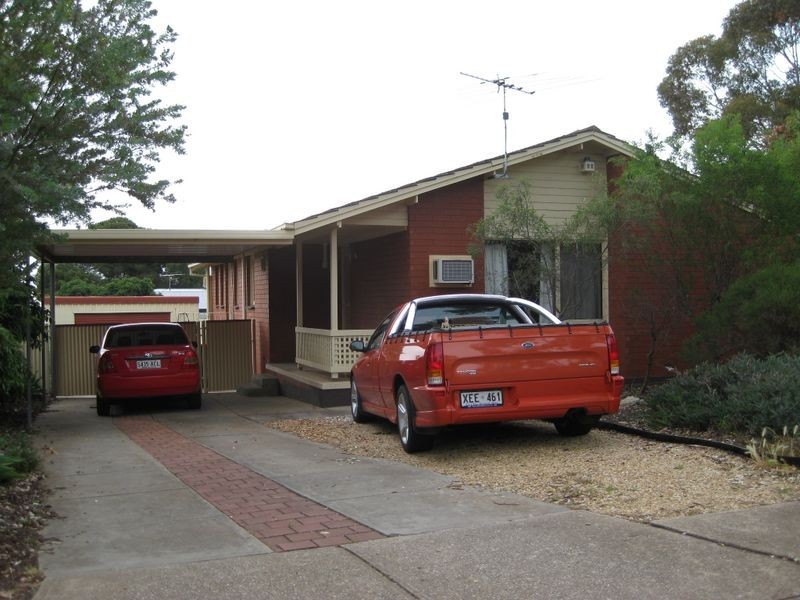 8 Ballard Street, Elizabeth East SA 5112