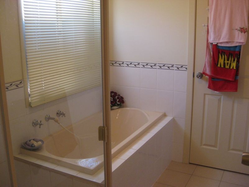 11 Davalan Drive, Munno Para West SA 5115