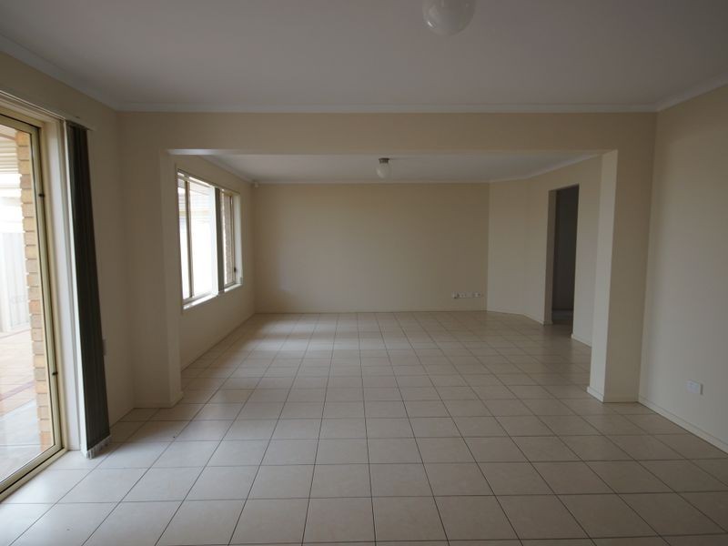 9 Isabel Road, Munno Para West SA 5115