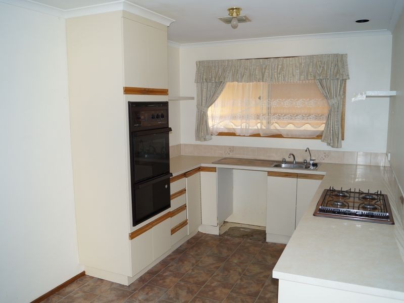14 Roseworthy Drive, Andrews Farm SA 5114
