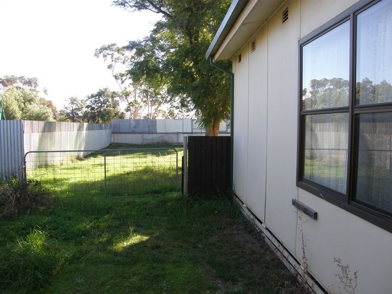 20 Whitford Road, Elizabeth South SA 5112