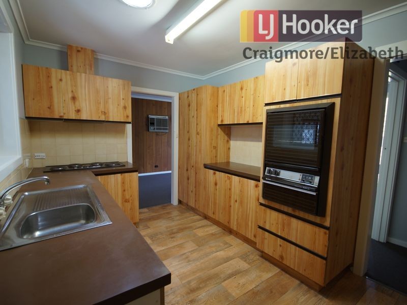 27 Adams Road, Elizabeth Park SA 5113