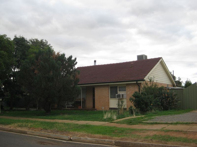 3 Andrews Road, Elizabeth Downs SA 5113