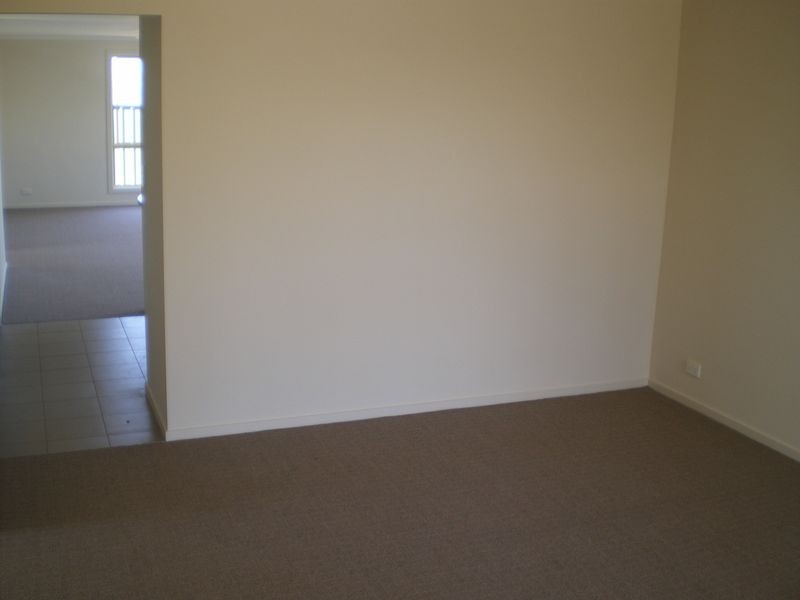 10 Albert Court, Andrews Farm SA 5114