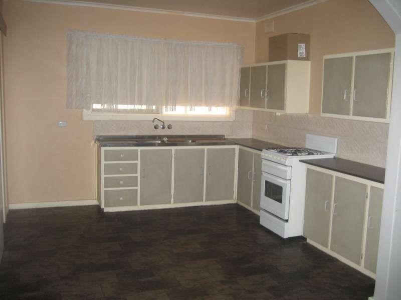 30 Blackham Cres, Smithfield Plains SA 5114