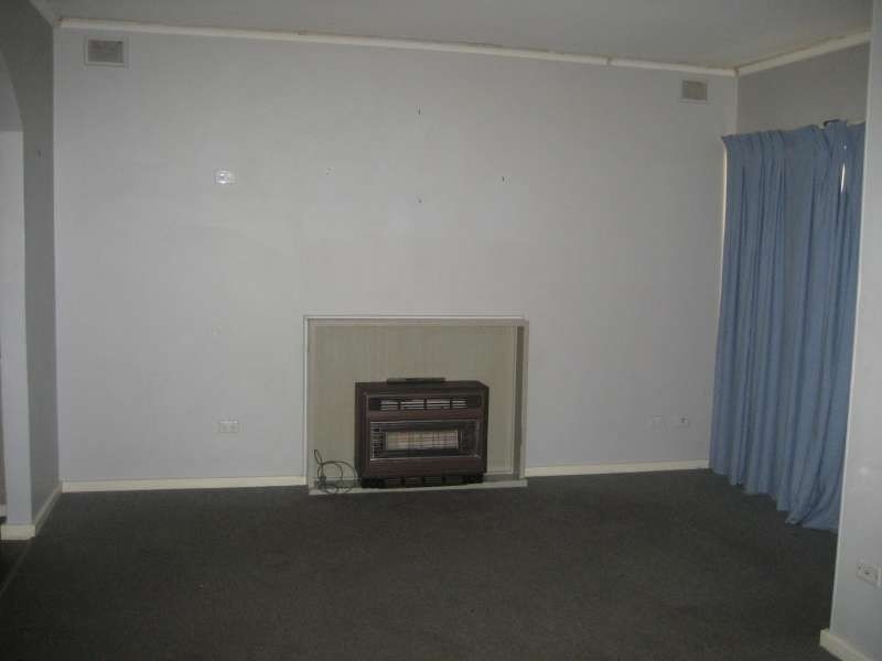 30 Blackham Cres, Smithfield Plains SA 5114