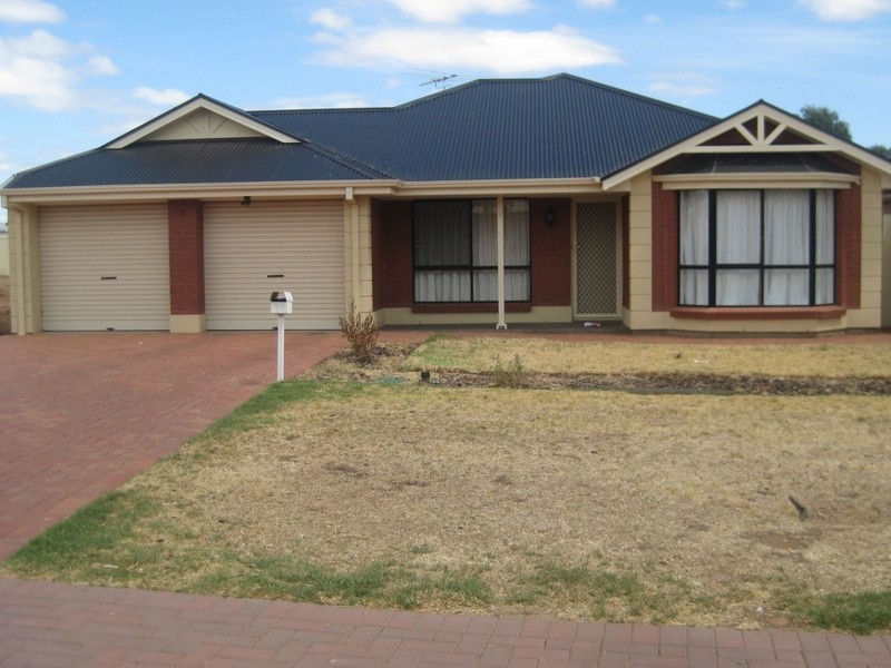 6 Strathaird Boulevard, Smithfield SA 5114