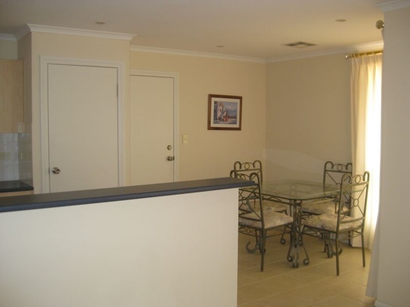 6 Strathaird Boulevard, Smithfield SA 5114